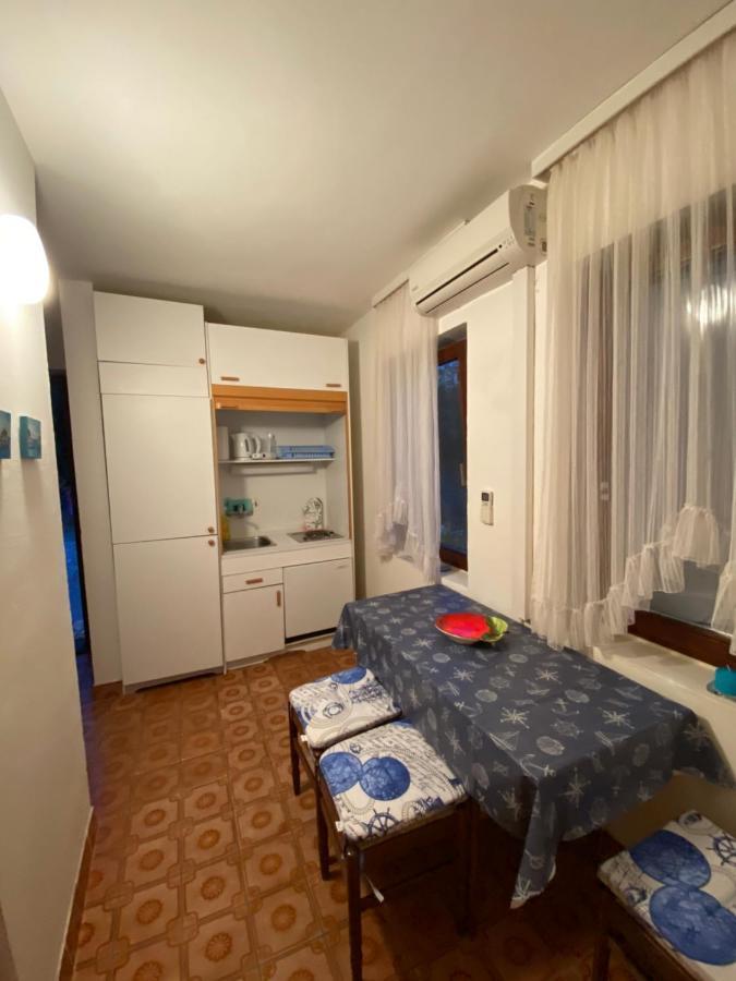 Stella-dora Apartman